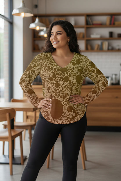 Lost in Circles Sunset All-Over Print Women's V-neck T-shirt With Curved Hem(Plus Size)